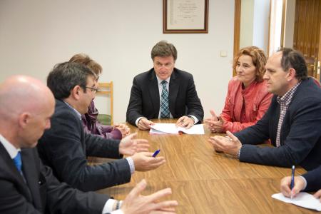 Imagen La reparación de la cubierta del Ayuntamiento, principal demanda de Bernuy de Porreros